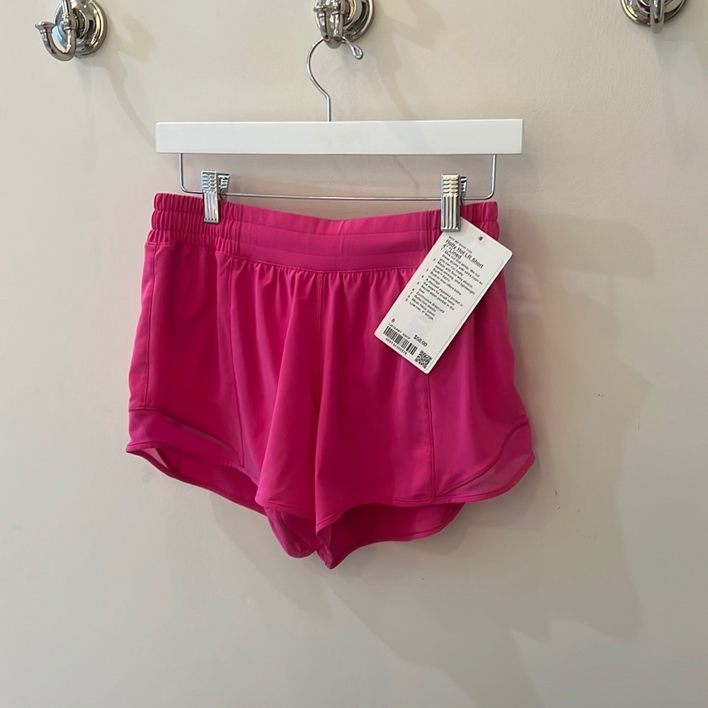 Lululemon Hotty Hot low rise short 4” lined, new with tags, size 8, Sonic pink